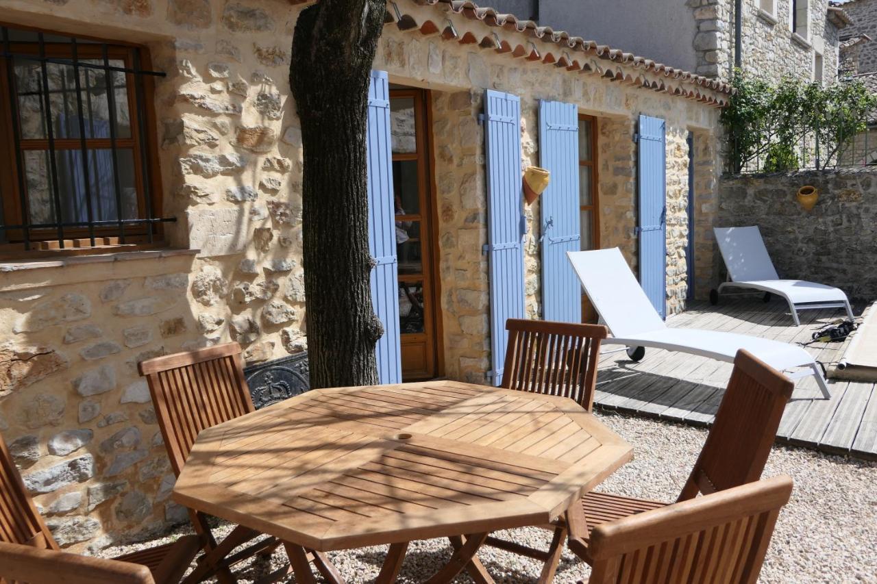 Lussan  Maison De Plain Pied Pour 4 Pers Piscine Lussan מראה חיצוני תמונה