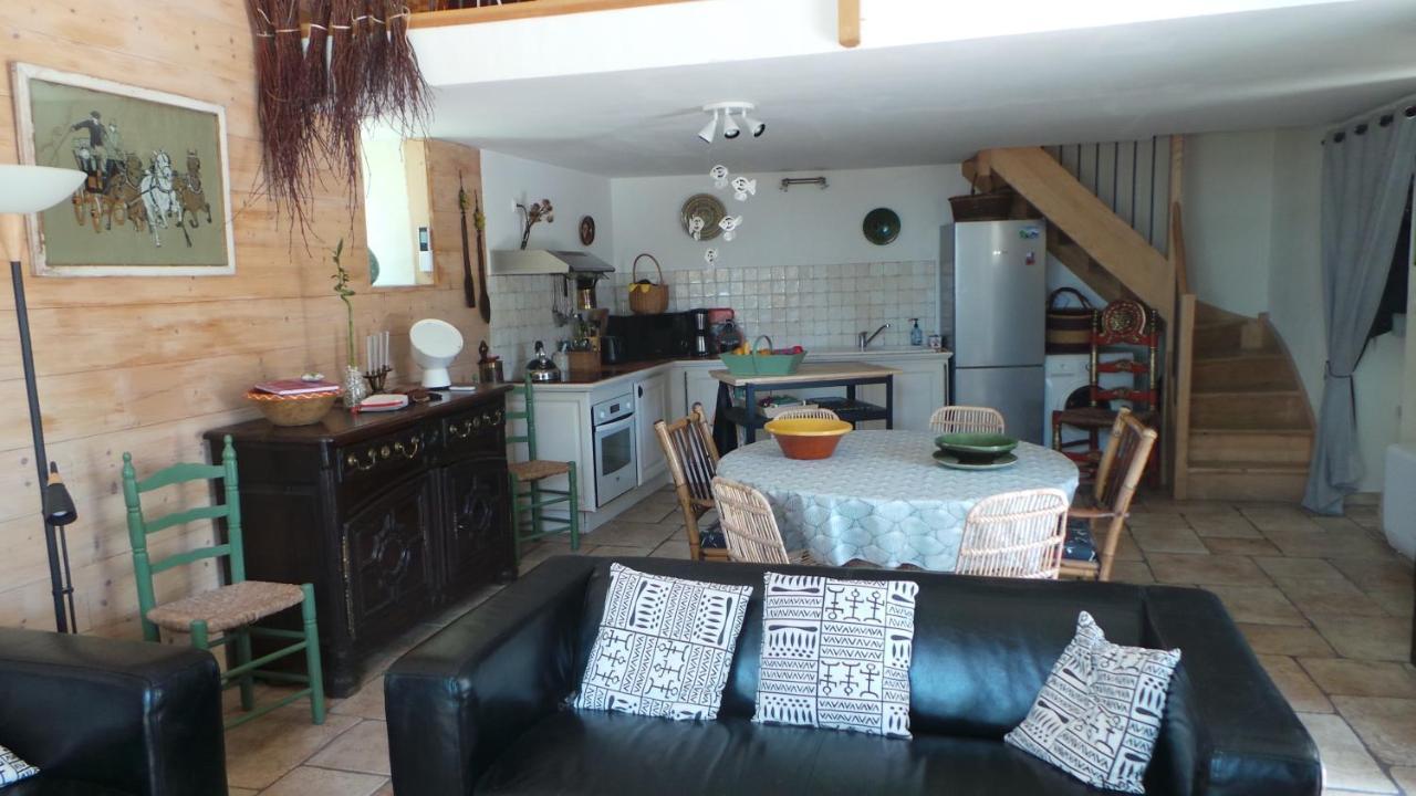 Lussan  Maison De Plain Pied Pour 4 Pers Piscine Lussan מראה חיצוני תמונה